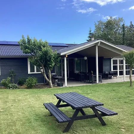 Ferienhaus 4 Star In Vaeggerlose