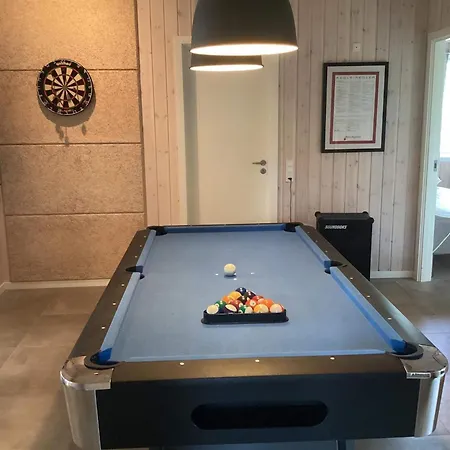 4 Star In Vaeggerlose Feriehus